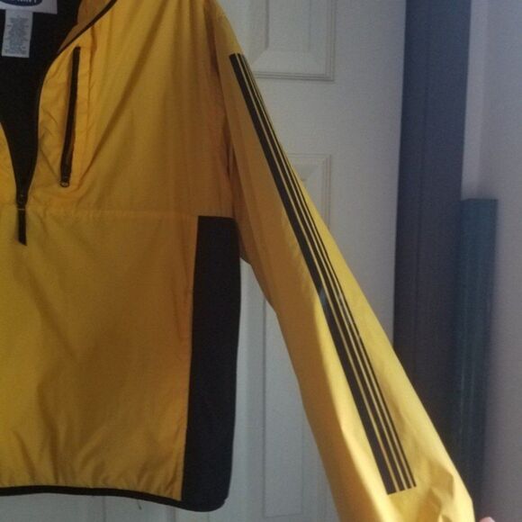 Old Navy Gold and Black Shell with 3 Pockets Size Large - Picture 5 of 8